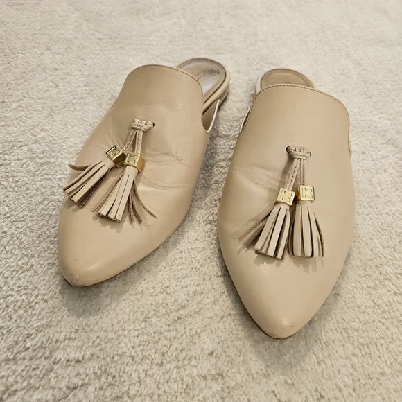 Beige Tassel Leather Mules Size 9 Tan Neutral Business Casual Minimalist Work - Picture 1 of 14